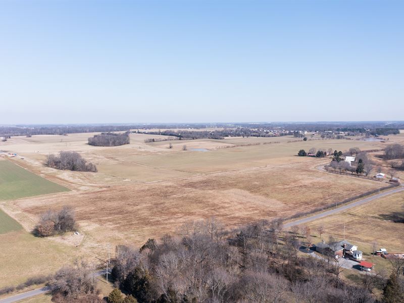 233 Ac Certified Organic Farm : Orlinda : Robertson County : Tennessee