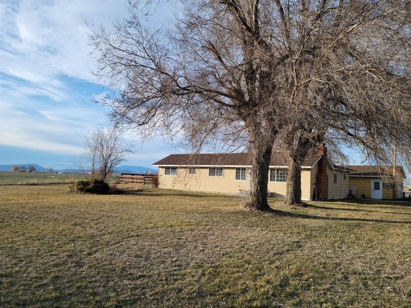 Beautiful 75.67 Acre Farm Ranch for Sale in Klamath Falls, Klamath