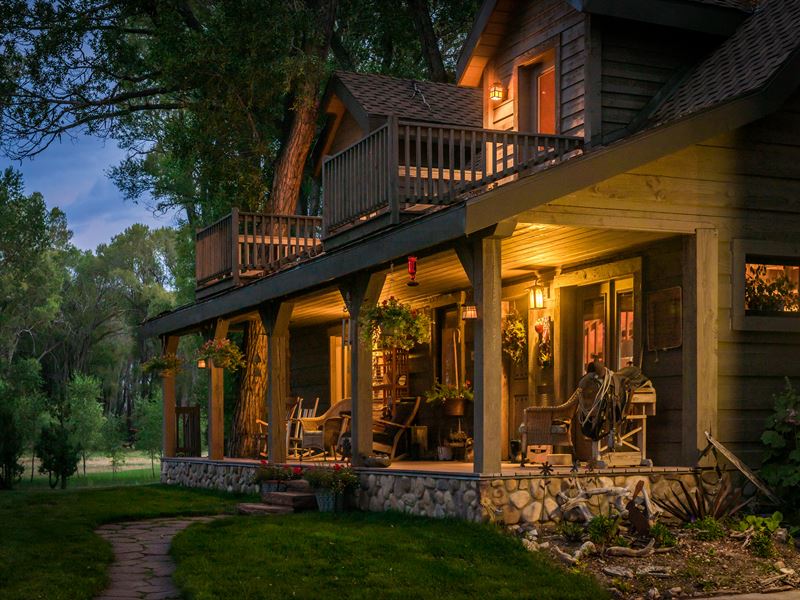 Garden of Eden, Homes, River, Lake : Panguitch : Garfield County : Utah