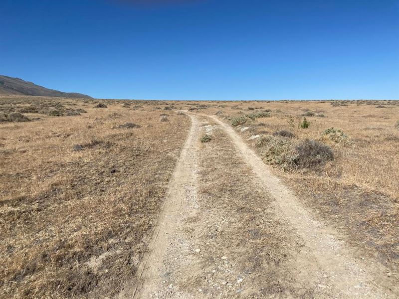 10 Acres with Seasonal Creek : Imlay : Pershing County : Nevada