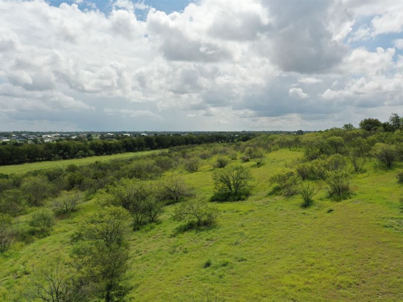 Owner Financed Land Near Austin : Martindale : Guadalupe County : Texas