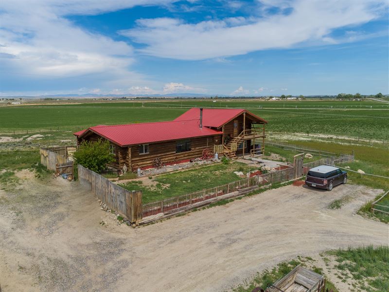 2460 Sandbutte Rd : Pavillion : Fremont County : Wyoming