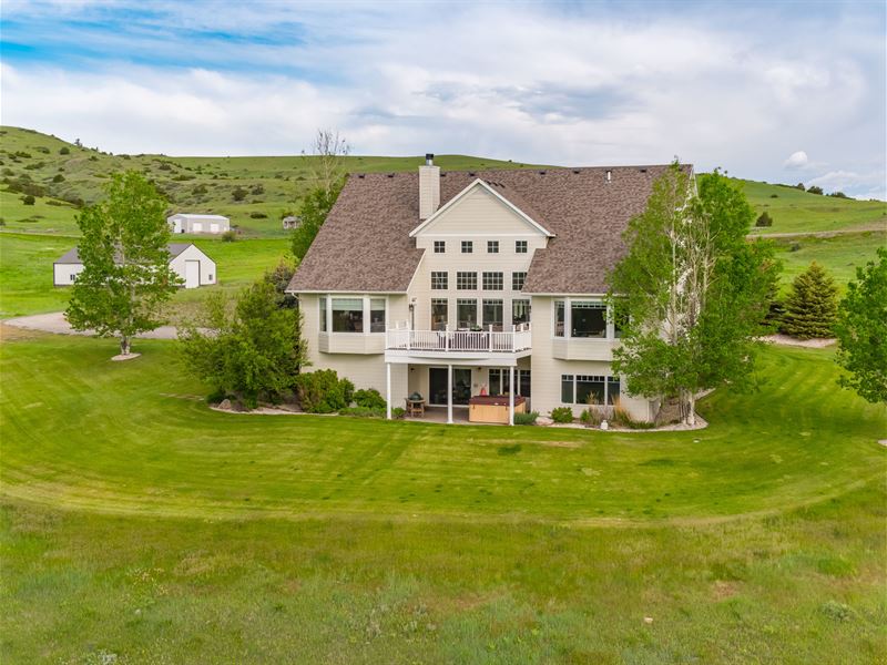 Lower Deer Creek Retreat : Big Timber : Sweet Grass County : Montana