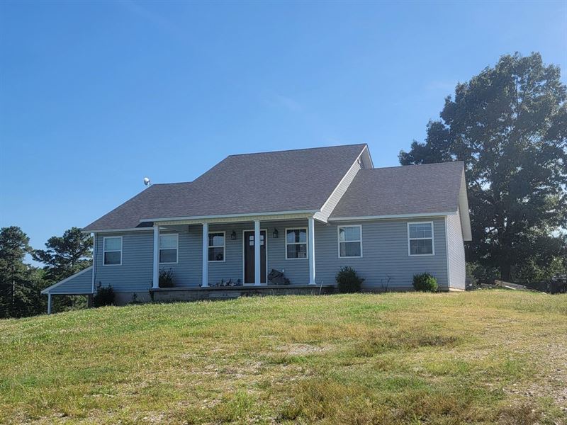 2017 Built Ranch Home, 34.66 Acre : Cave City : Sharp County : Arkansas