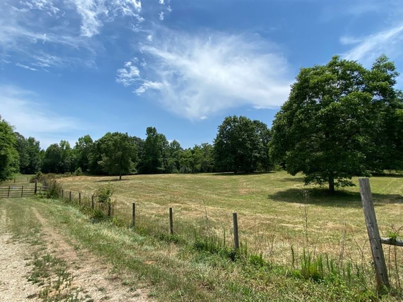 Established Homesite in The Country : Hull : Madison County : Georgia