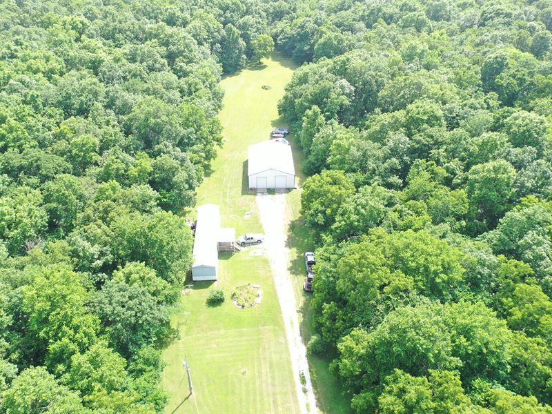 77 Acres Home Big Shop Stockton, MO : Stockton : Cedar County : Missouri