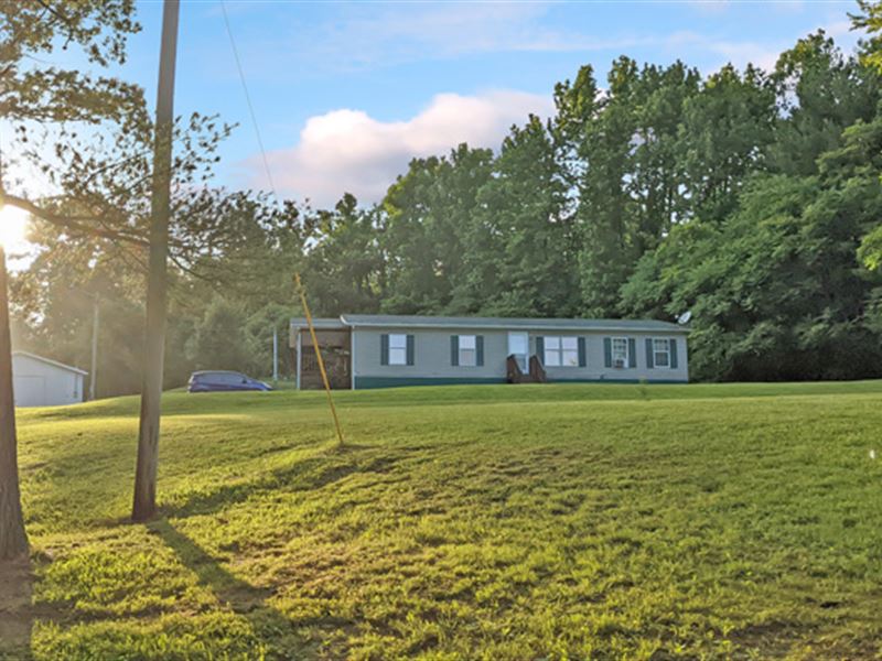 Perry County Country Home for Sale : Roseville : Perry County : Ohio