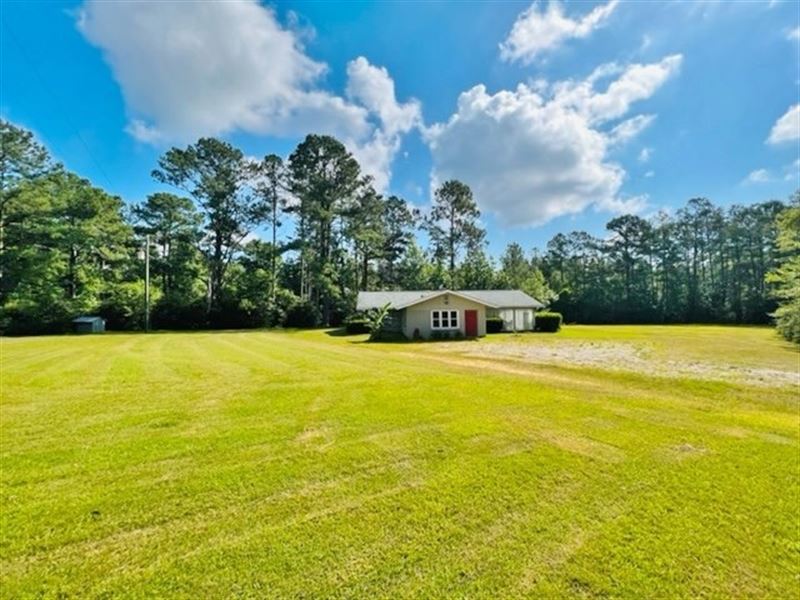 Custom Home/Cabin And 137 Acres Wit : Foxworth : Marion County : Mississippi