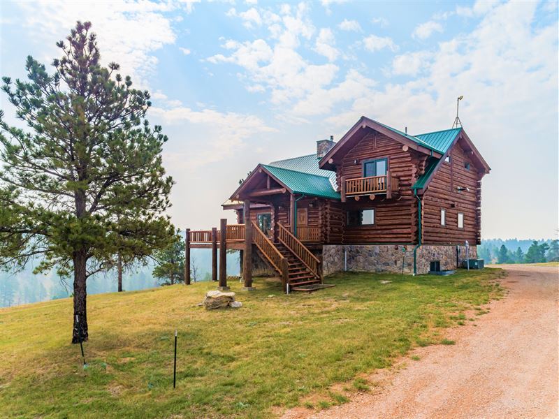 Sundance Retreat and Ranching : Sundance : Crook County : Wyoming