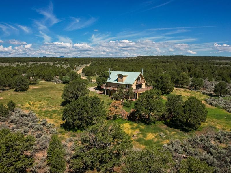 Bee Bar Ranch, North Parcel : Tres Piedras : Taos County : New Mexico