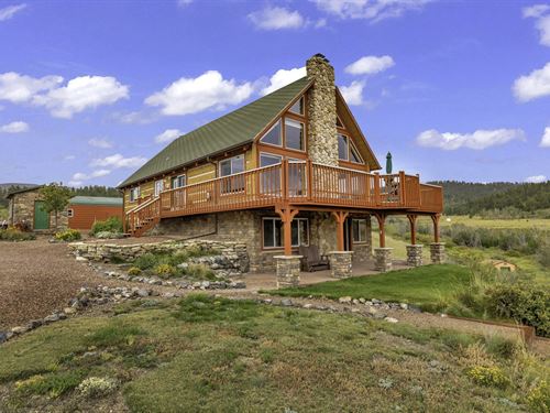 Lost Stirrup Lodge And Cabins : Canon City : Fremont County : Colorado