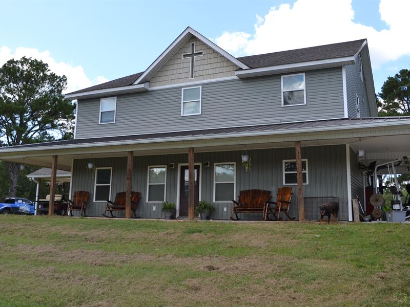 Beautiful Farm with Pond : Honoraville : Butler County : Alabama