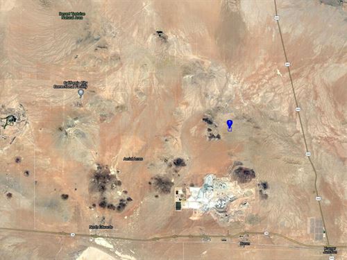 Farming Acreage in High Desert : Aerial Acres : Kern County : California