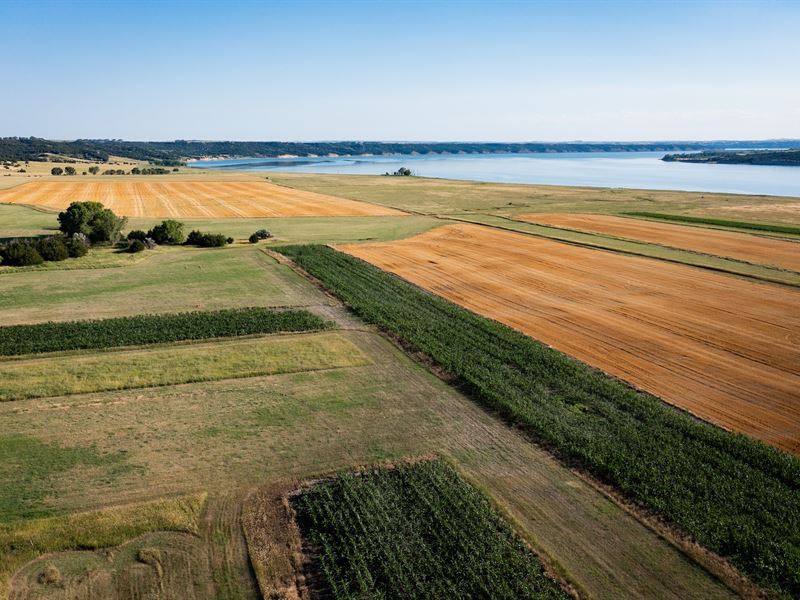 Bird Island Ranch : Chamberlain : Brule County : South Dakota