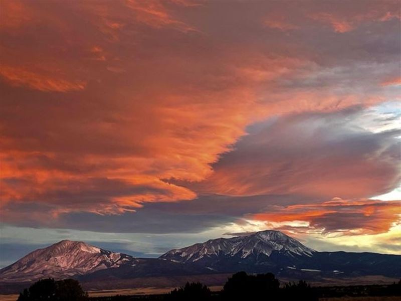 3076 Comanche Drive, Walsenburg, Co : Walsenburg : Huerfano County : Colorado