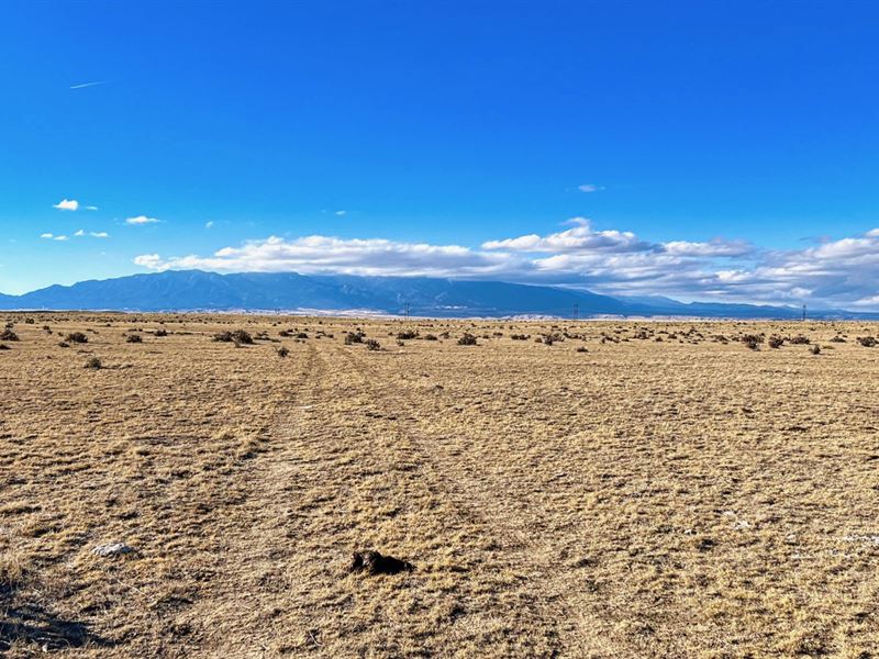 35 Acre Ranch, Rocky Mountain Views : Walsenburg : Huerfano County : Colorado