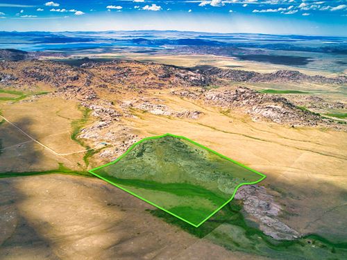 40 Ac Ranch, Creek, Mountain Views : Hanna : Carbon County : Wyoming