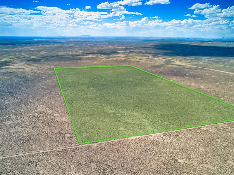 Road Frontage & Bordering Blm Land : Wamsutter : Sweetwater County : Wyoming