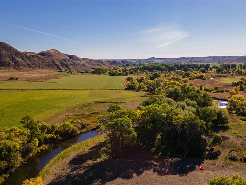 Piney Creek Ranch : Ucross : Sheridan County : Wyoming