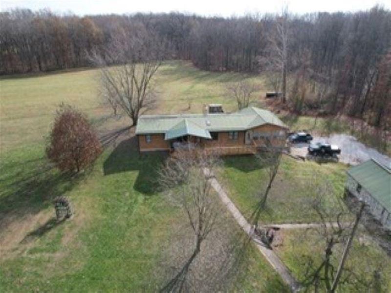 Home for Sale with 16 Acres and Pon : Jasonville : Greene County : Indiana