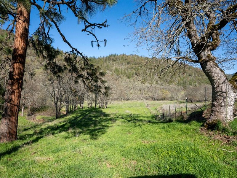 E Antelope Rd : Eagle Point : Jackson County : Oregon