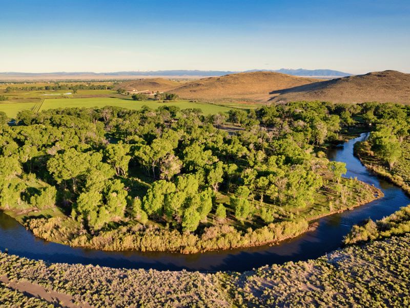Riverfront Farm & Ranch, 6 Bed Home : Manassa : Conejos County : Colorado