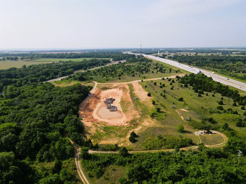 Interstate 35 and Hwy 77 Frontage : Marietta : Love County : Oklahoma