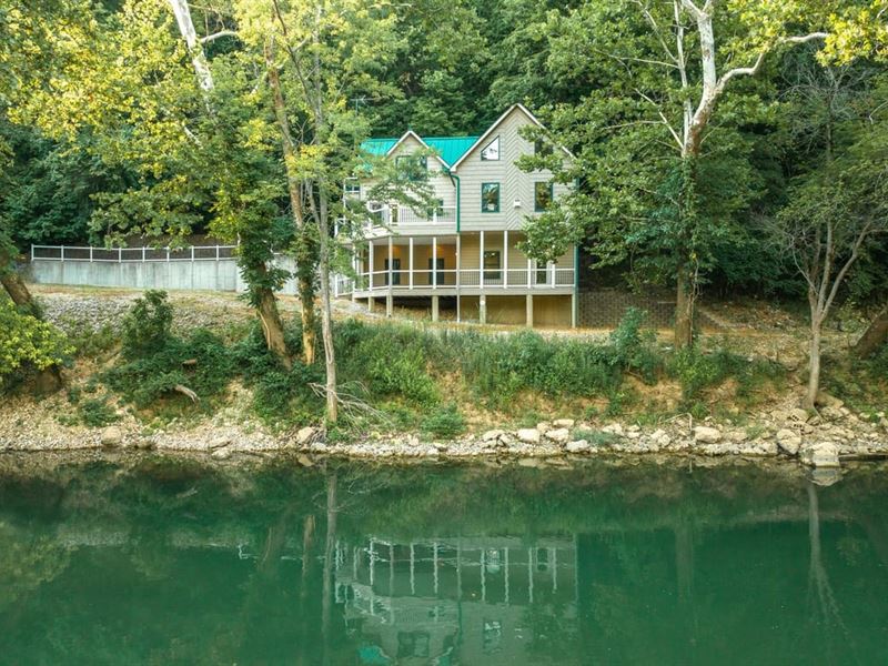 The Author's Cabin on The Gasconade : Waynesville : Pulaski County : Missouri