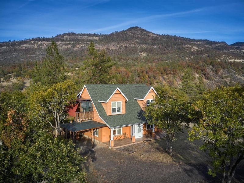 6886 Lost Creek Road : Eagle Point : Jackson County : Oregon
