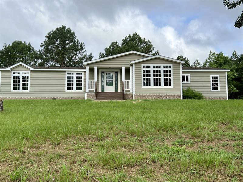 Wolf Creek Farm : Notasulga : Macon County : Alabama