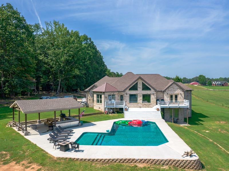 First Creek Mini Farm : Rogersville : Lauderdale County : Alabama