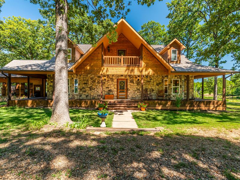 Lakefront Country Home for Sale : Reno : Lamar County : Texas