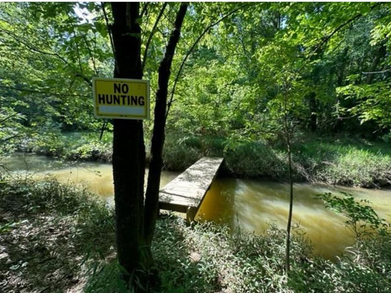 Water and Land Sport Enthusiasts : Ashville : Saint Clair County : Alabama