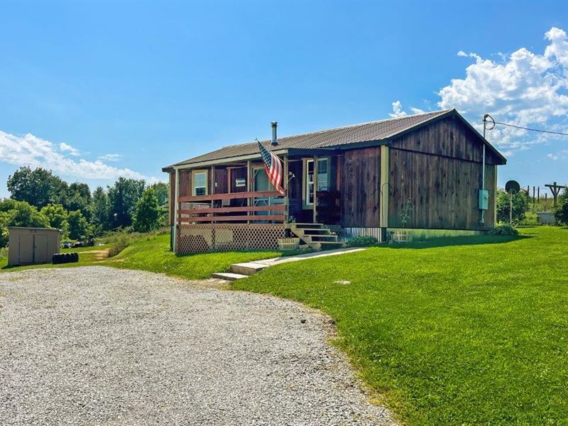 Cozy Rustic Cabin, Pasture, Hunting : Quaker City : Guernsey County : Ohio