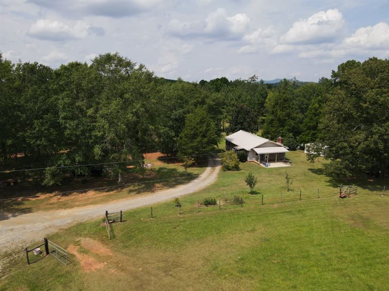 Talladega Co Mini Farm with Home : Talladega : Talladega County : Alabama