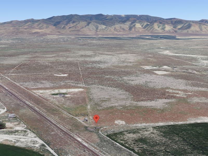 Subdivision of 10 Lots at Discount : Winnemucca : Humboldt County : Nevada