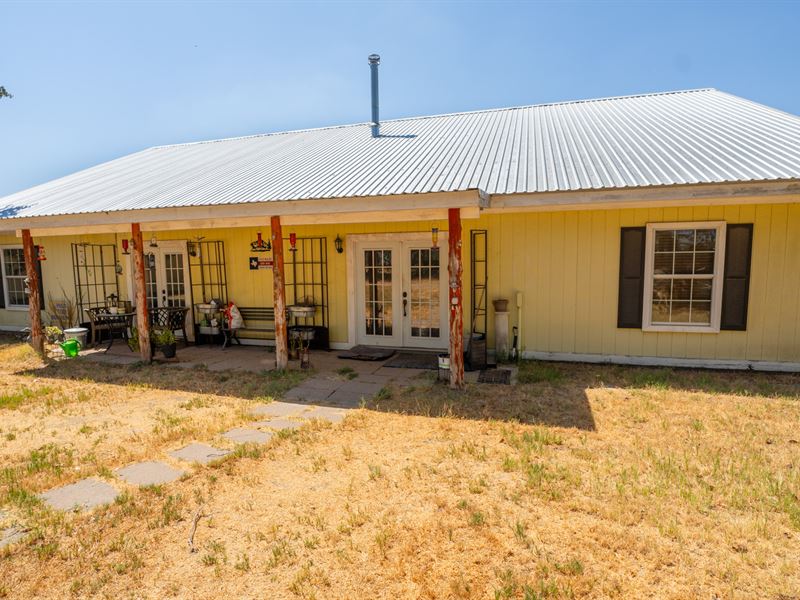 25.6 Acres in Milam County : Rockdale : Milam County : Texas