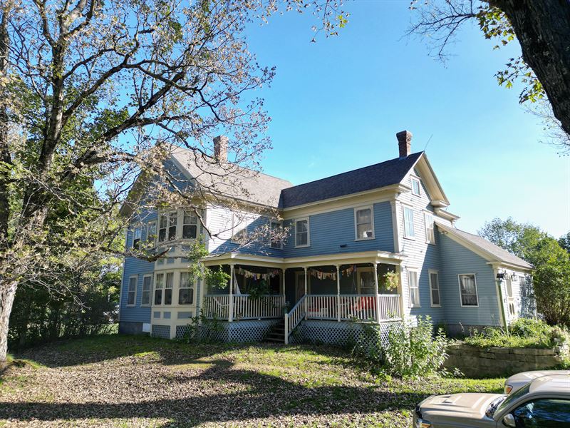 Welcome To Winterberry Farm : Belgrade : Kennebec County : Maine