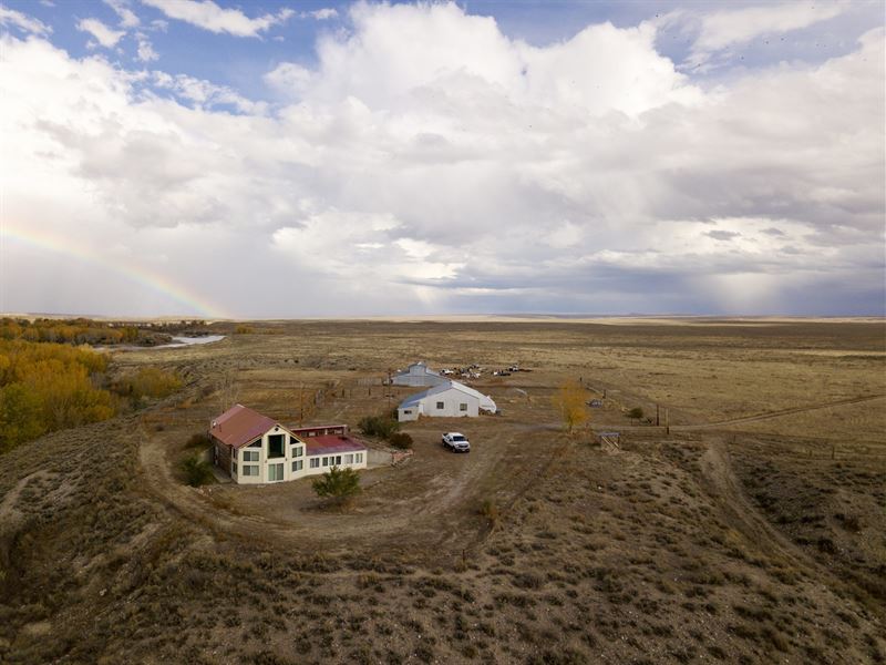 River Front Homestead, Ranch for Sale in Wyoming, 360781 RANCHFLIP