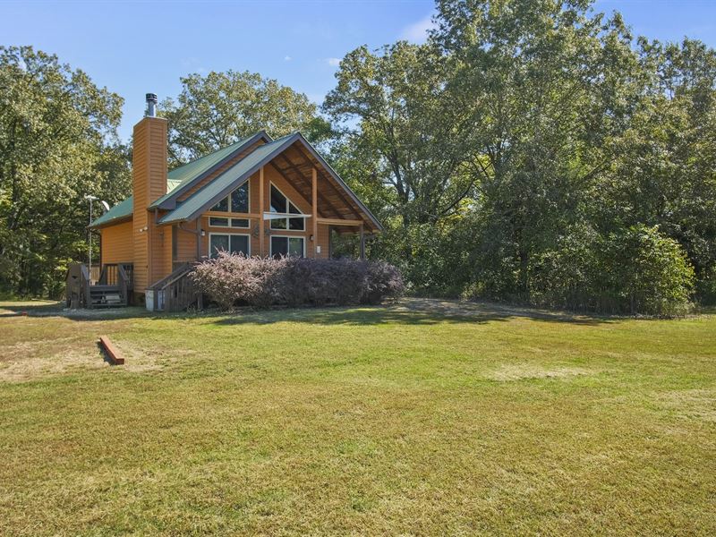 Recreational Cabin in The Ozarks : Dora : Ozark County : Missouri