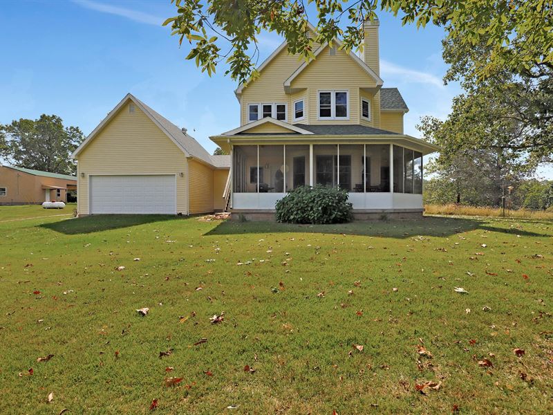 South Central Missouri Ozarks Ranch : Caulfield : Ozark County : Missouri