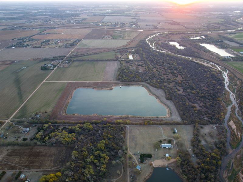 Sedgwick County Hunt & Fish : Valley Center : Sedgwick County : Kansas