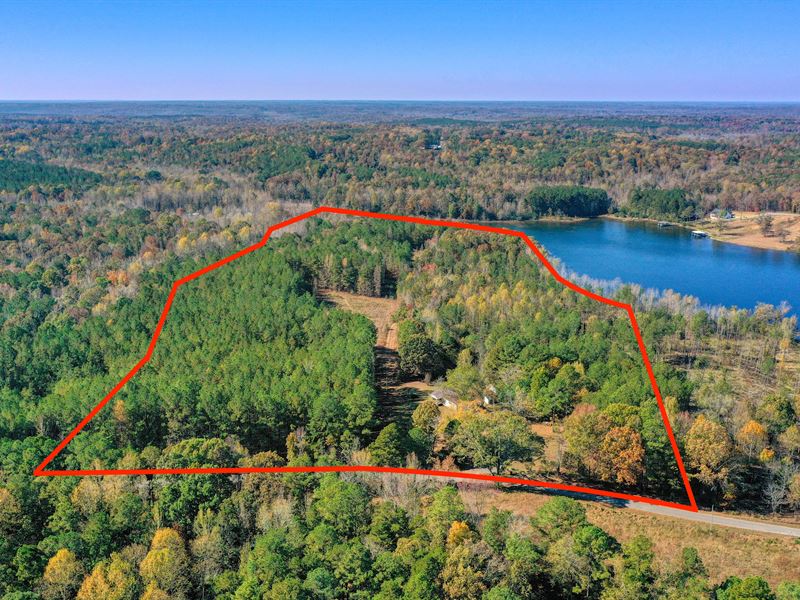 Personal Retreat : Huntingdon : Carroll County : Tennessee