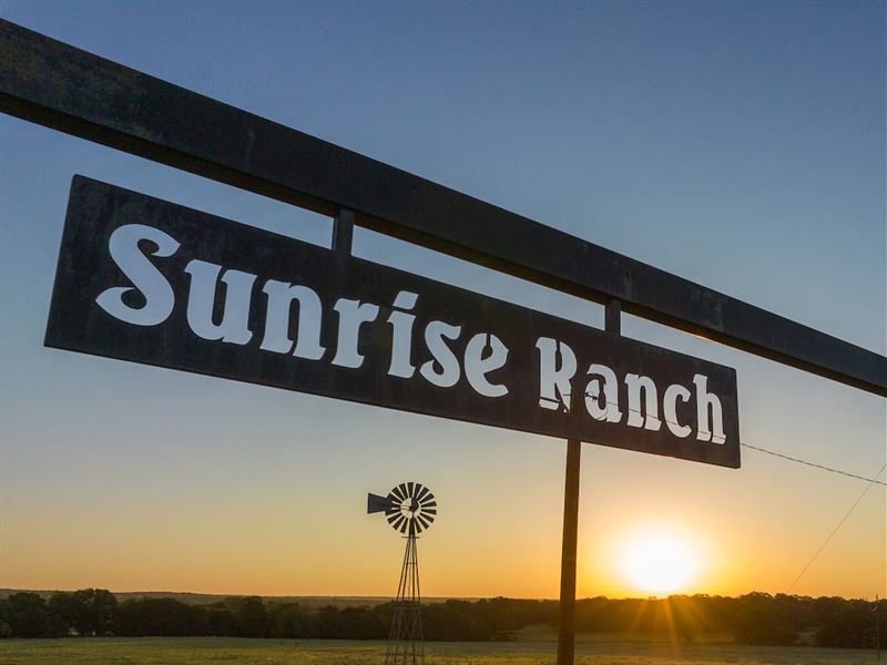 Sunrise Ranch : Sunset : Wise County : Texas