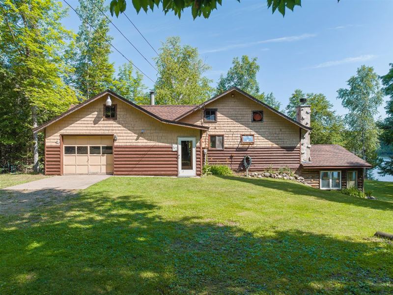 Home & Guest Home on Private Lake : Eisenstein : Price County : Wisconsin