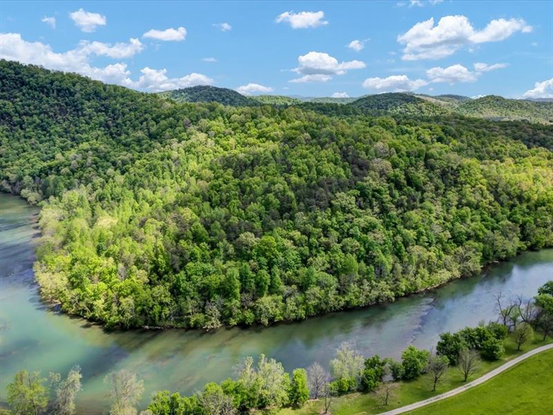 Unrestricted Riverfront Property : Tazewell : Hancock County : Tennessee