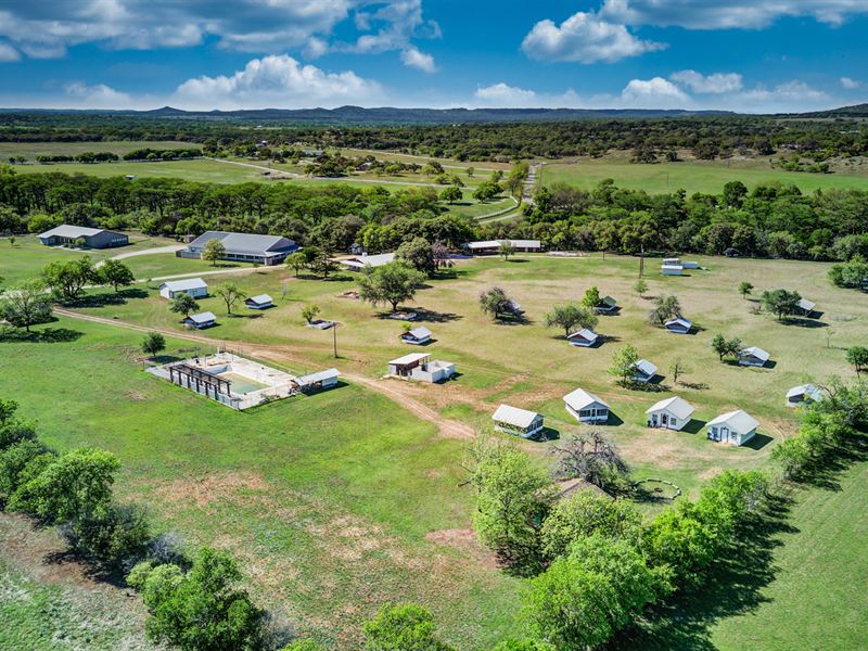 Texas Ranch with River + 25 Cabins : Waring : Kendall County : Texas