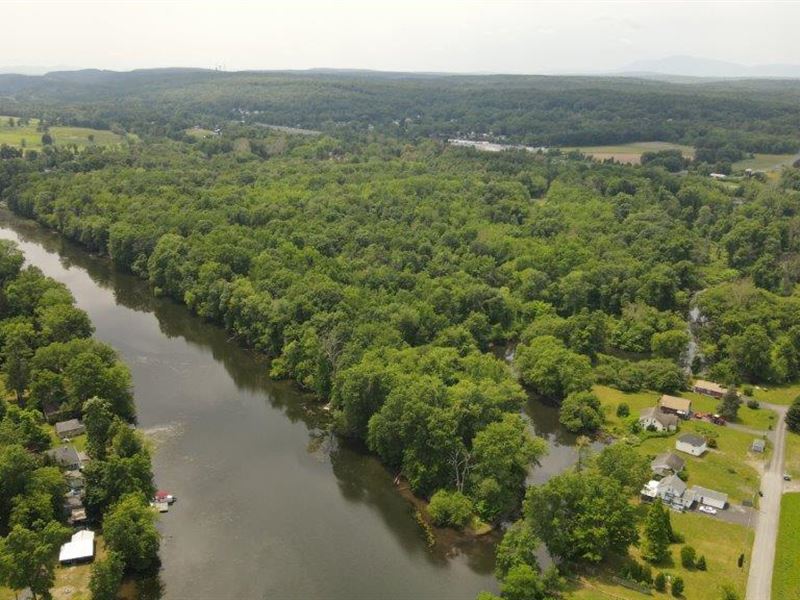 Hudson Valley Waterfront Estate, Ranch for Sale by Owner in New York