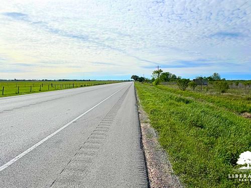 Garwood Tract 2, Only $15K Down : Garwood : Colorado County : Texas