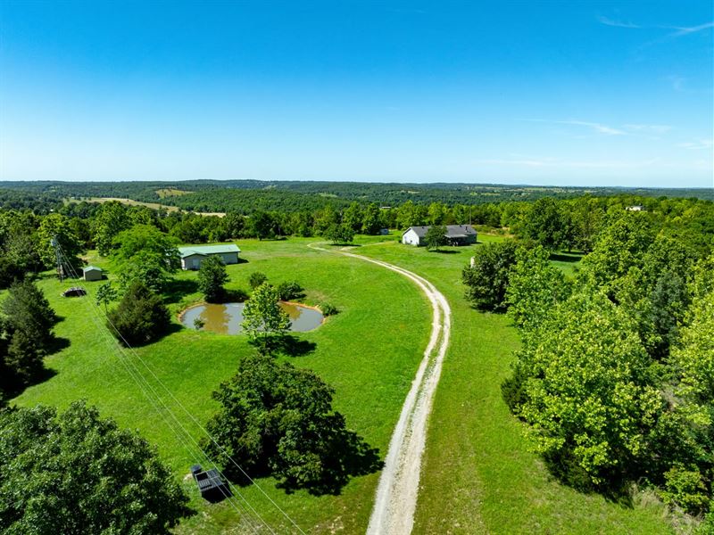 160 Acres, Main House, 2 Metal : Gepp : Fulton County : Arkansas